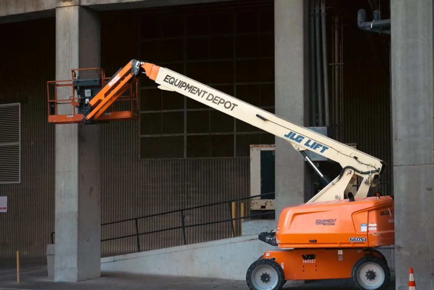 Kiralık Makaslı Platform (Manlift) - 2