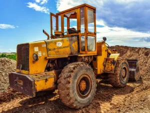 Volvo L120 Lastikli Yükleyici