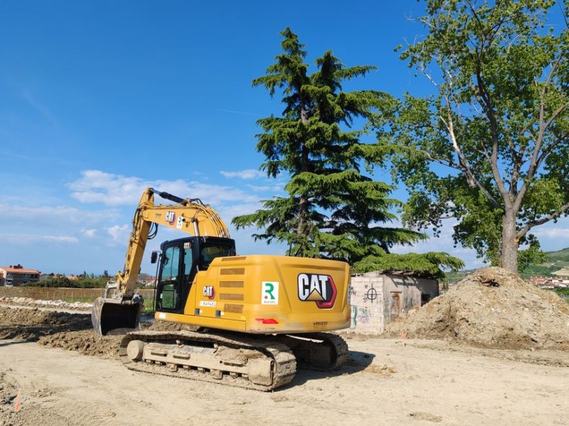 Caterpillar 320 Paletli Ekskavatör