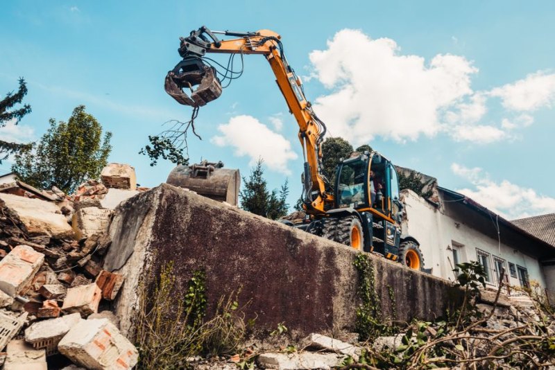 Kiralık Caterpillar Paletli Ekskavatör